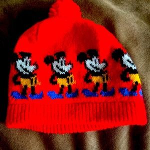 Cute vintage Mickey hat and scarf.